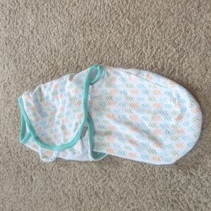 Size Small/Medium Swaddle me Swaddle